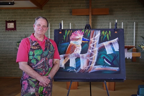 Lynton with the finished Sketch of Kooki - a story of God's love, forgiveness and invitation to be part of His family