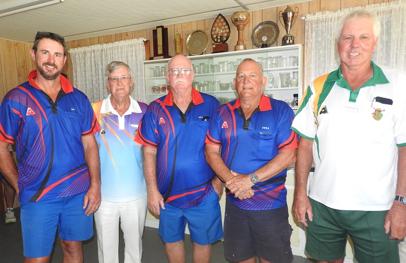 Winners -Nangiloc team with Graeme Phillips (a major sponsor) and Colin Lockett (Underbool Bowls Club president)