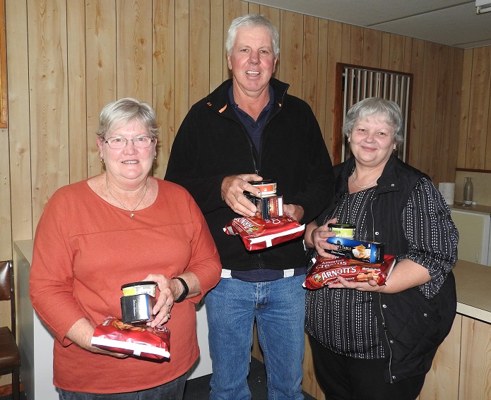 winners Colleen, Colin & Veronica winners Colleen, Colin & Veronica